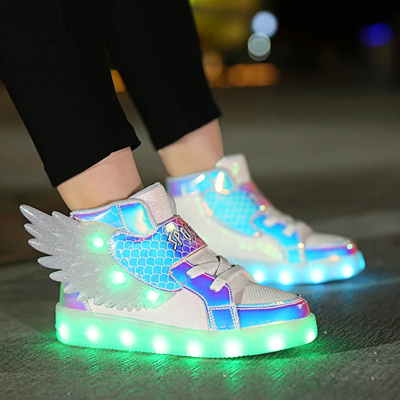 Zapatillas con luces y alas