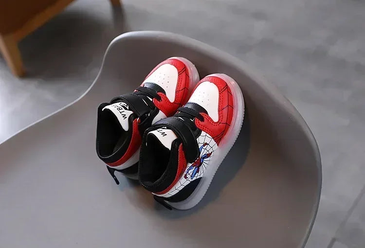 Zapatillas con luces Spiderman