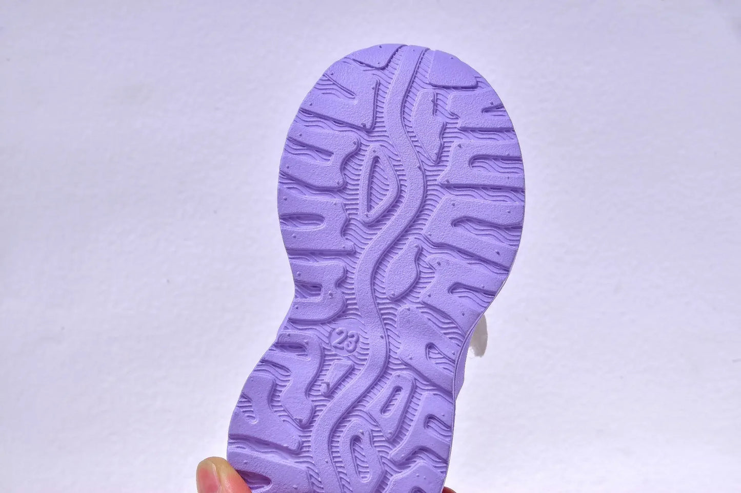 Zapatillas Kuromi con luz LED