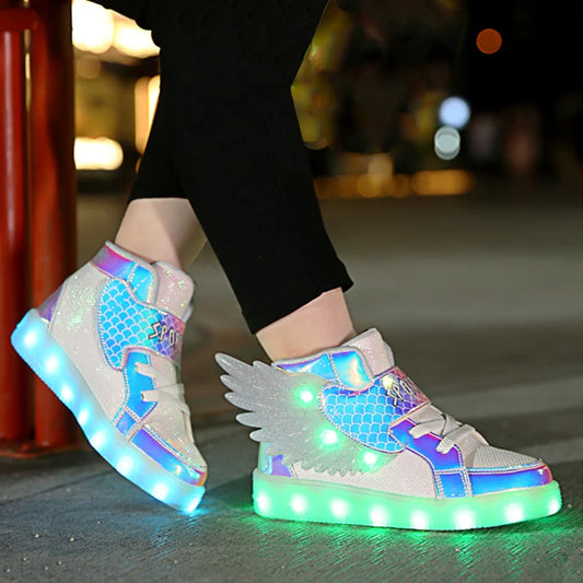 Zapatillas con luces y alas