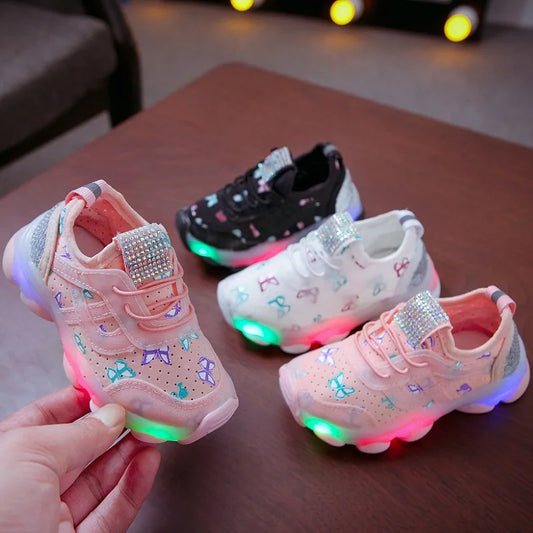Zapatillas con luces LED – Estampado de Mariposas
